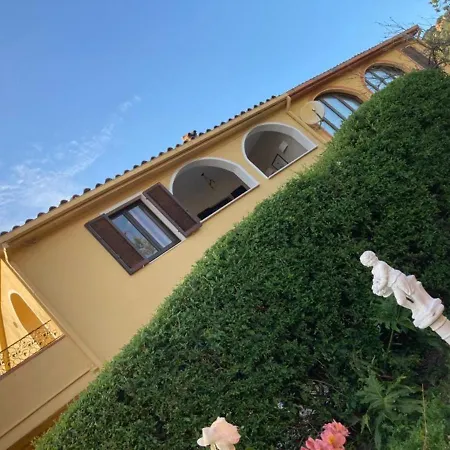 Guest house Residenza La Ferula Apartrooms *